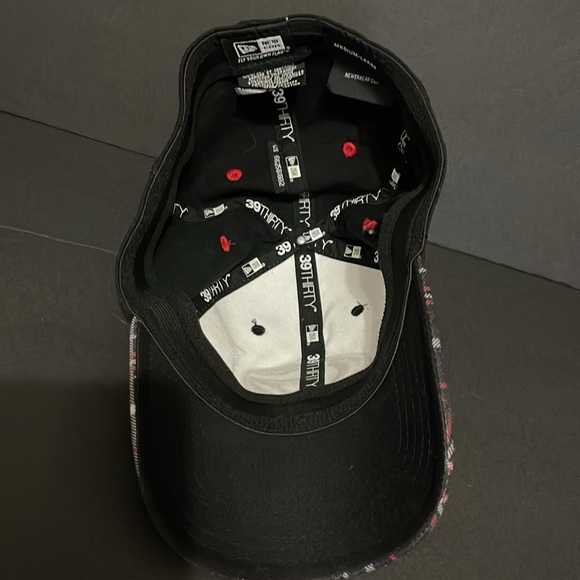 GEORGIA BULLDOGS PLAID NEW ERA NCAA FAN FOOTBALL HAT - Picture 6 of 8